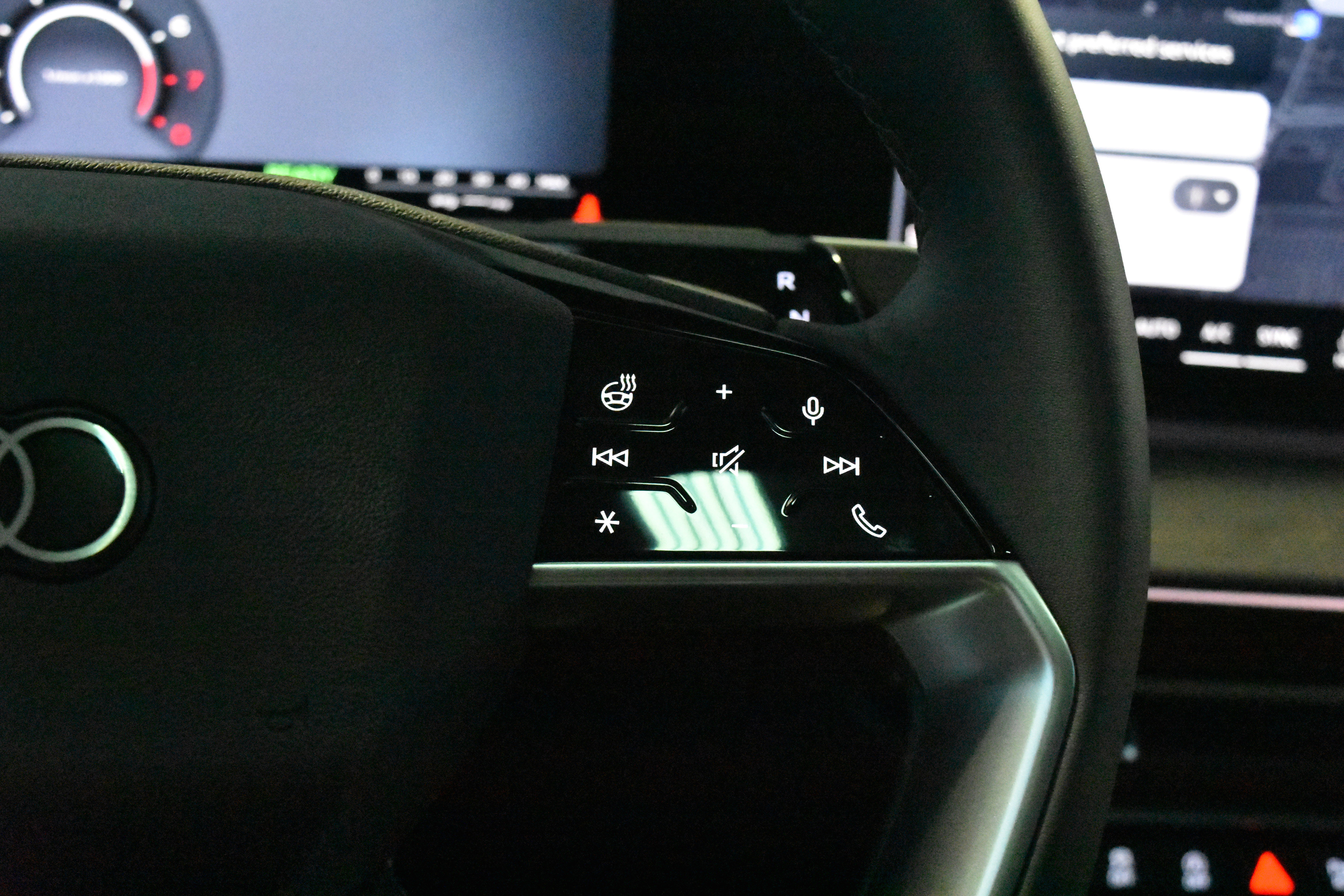 New 2026 Audi Q3 quattro 2.0T image 8