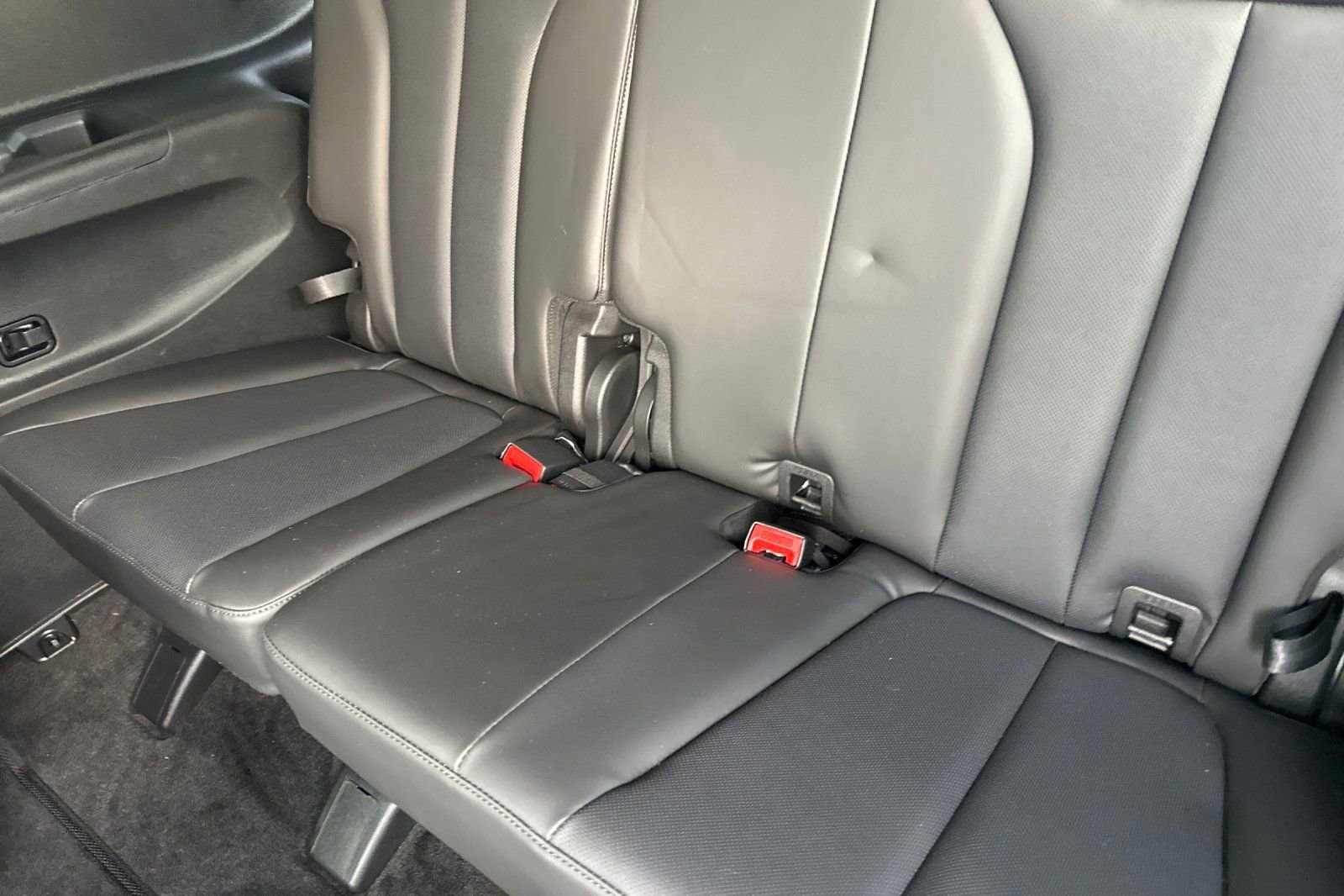 Used 2024 Hyundai Palisade SEL w/ Premium Package image 18