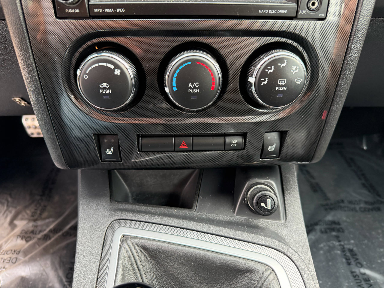 Used 2010 Dodge Challenger R/T image 13