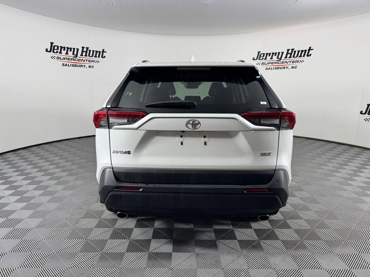 Used 2024 Toyota RAV4 XLE Premium w/ Weather Package image 9