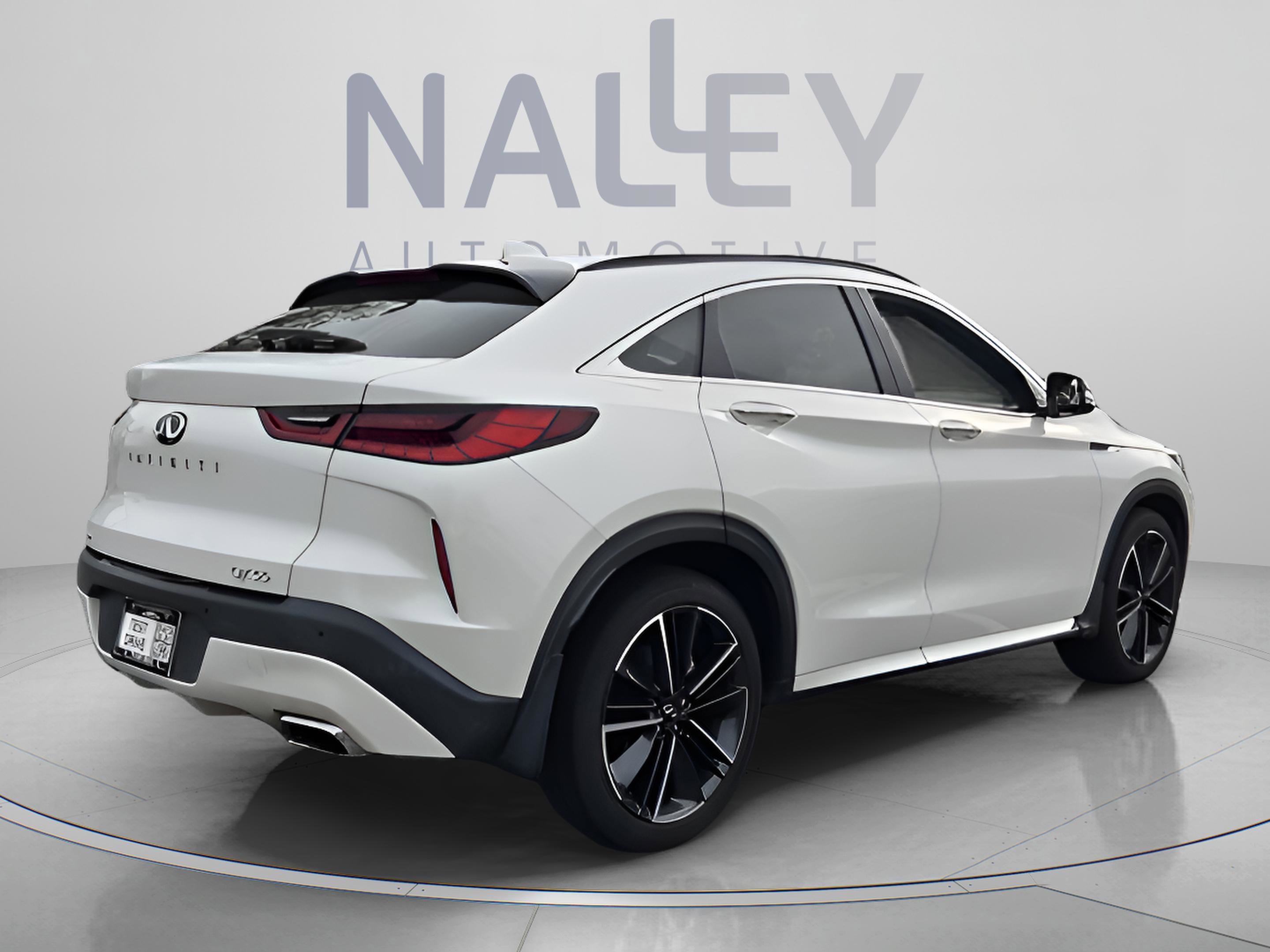 Used 2022 INFINITI QX55 Luxe w/ Cargo Package AWD/4WD image 5