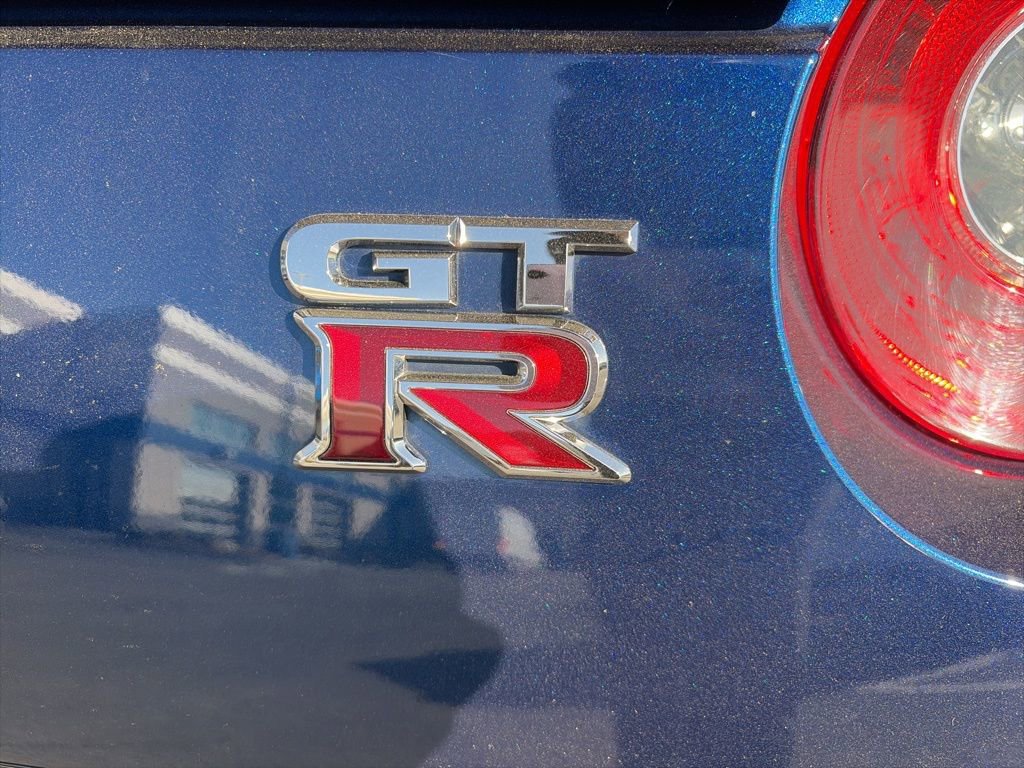 Used 2014 Nissan GT-R Premium image 7
