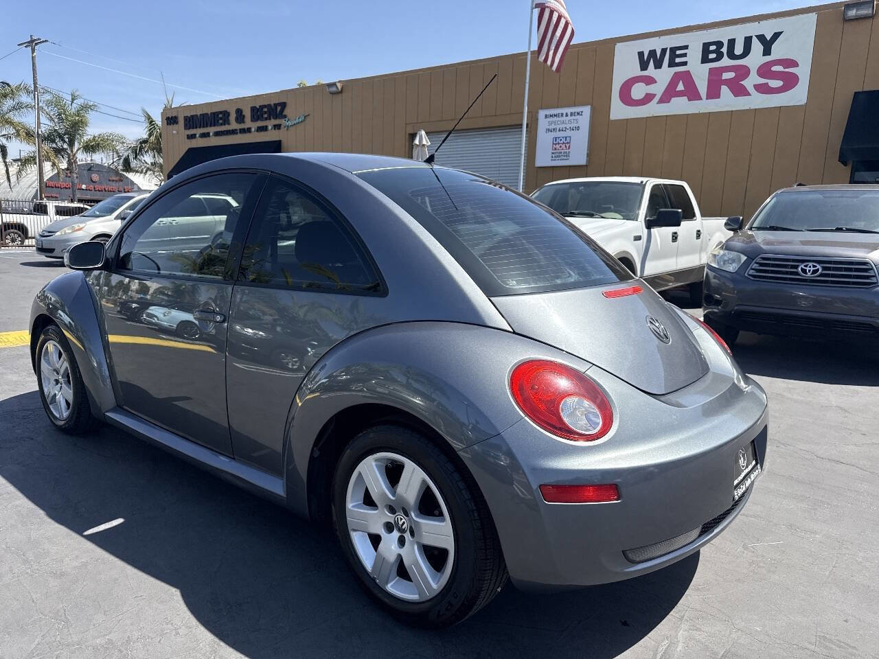 Used 2007 Volkswagen Beetle Coupe w/ Package 1 image 3