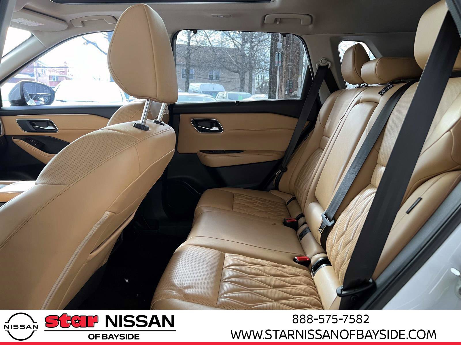 Used 2023 Nissan Rogue Platinum w/ Platinum Premium Package image 10