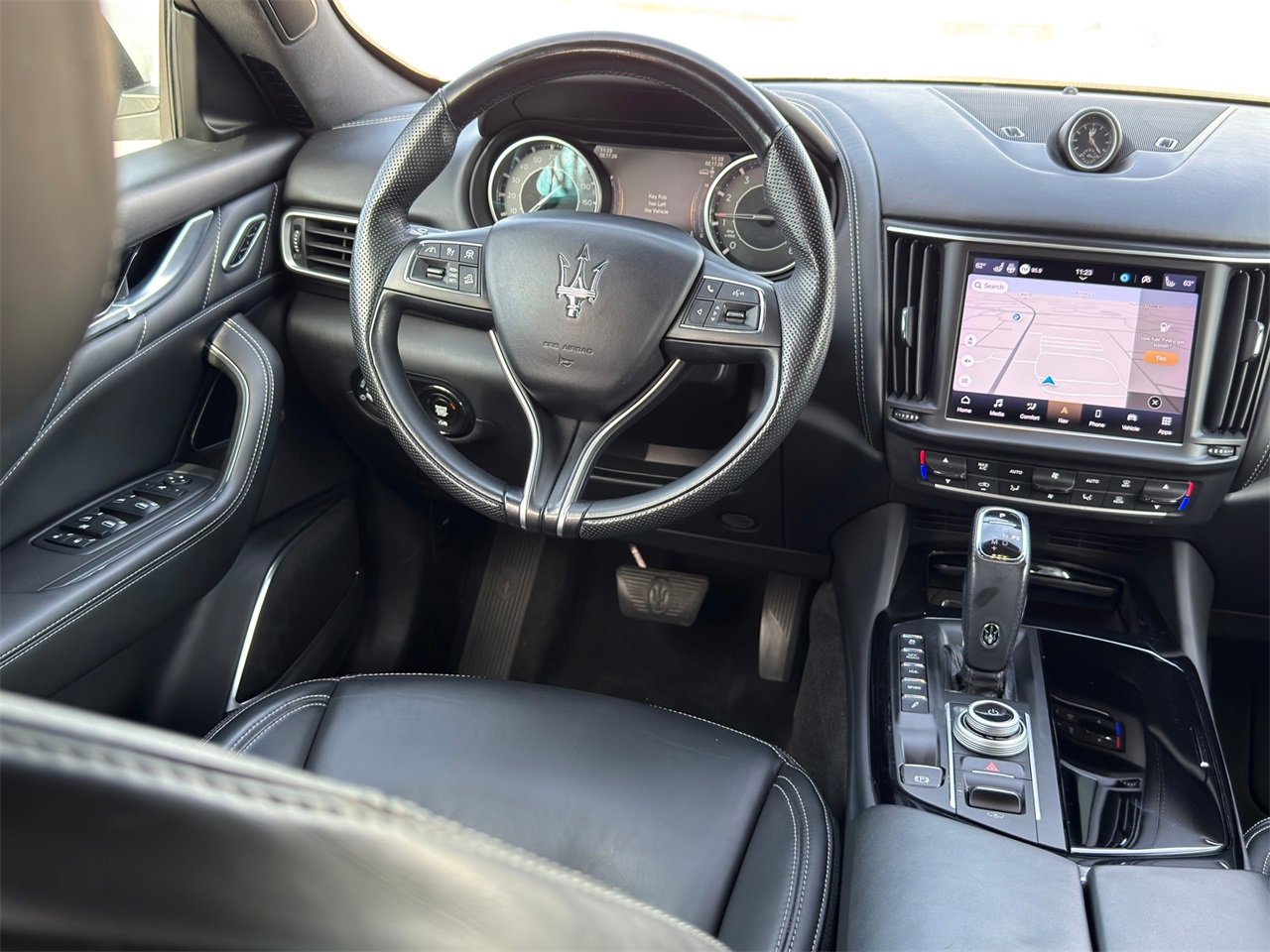 Certified 2023 Maserati Levante GT image 35