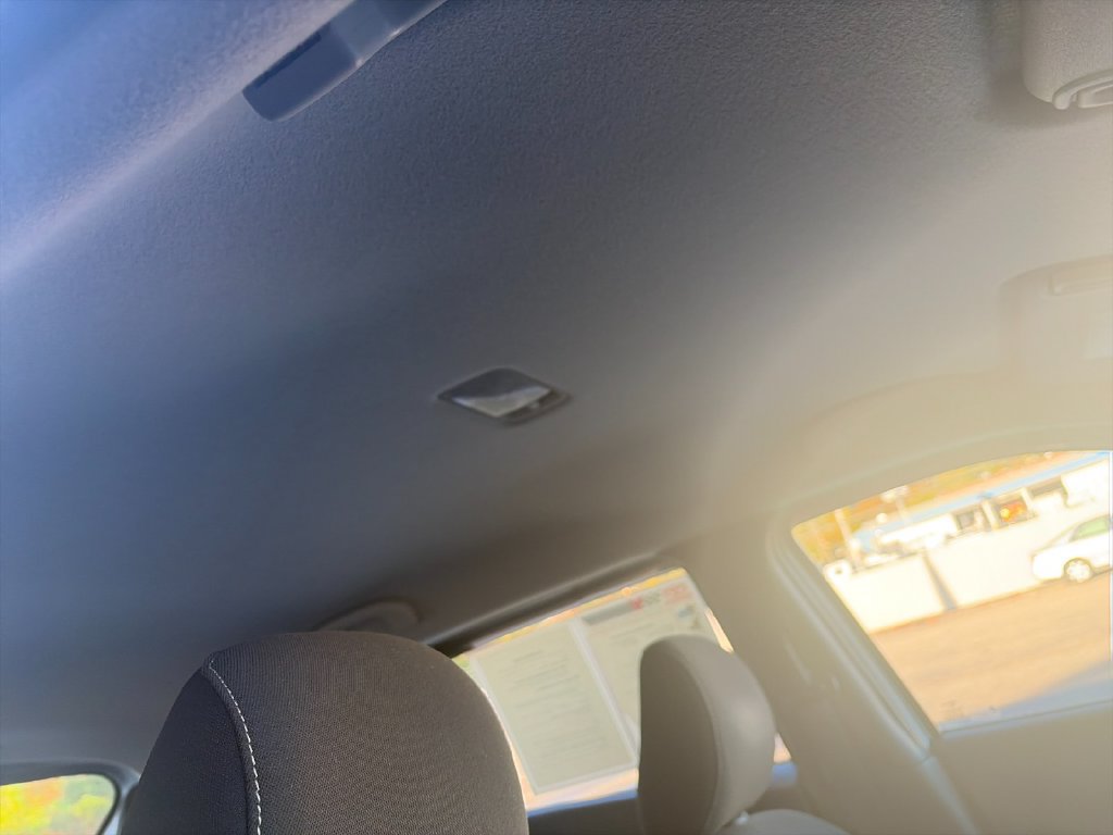 Used 2020 Nissan Kicks SV FWD image 18