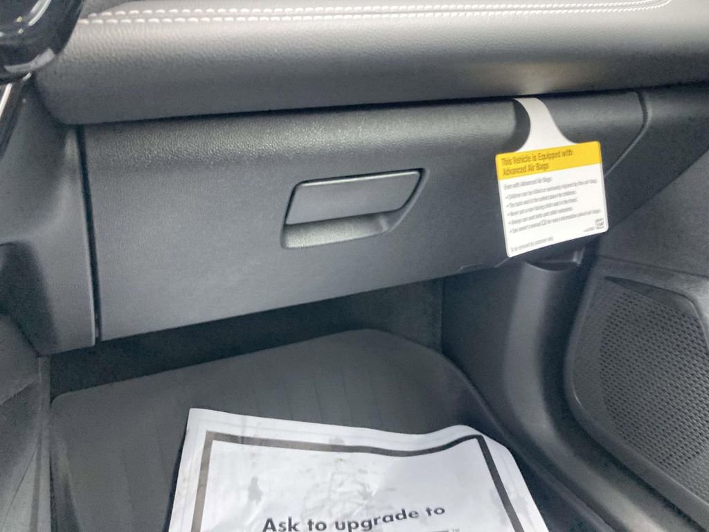 New 2026 Chevrolet Blazer EV LT image 25