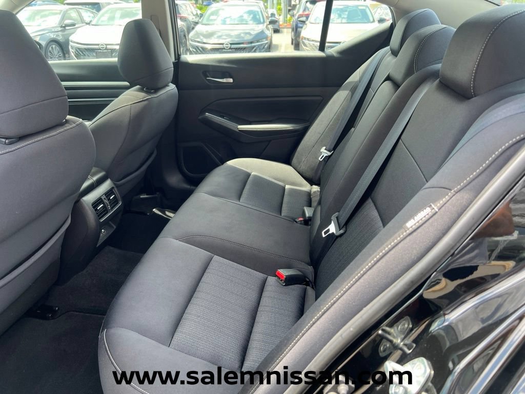 Used 2019 Nissan Altima 2.5 SV FWD image 19