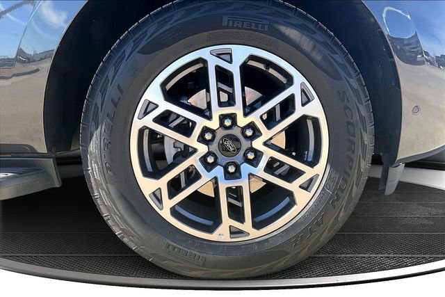 Used 2025 Ford Expedition Max Active image 34