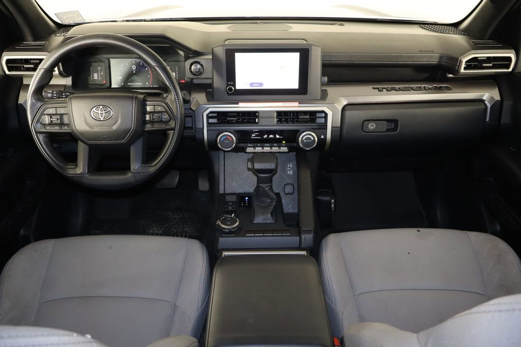 Used 2025 Toyota Tacoma SR5 AWD/4WD image 14