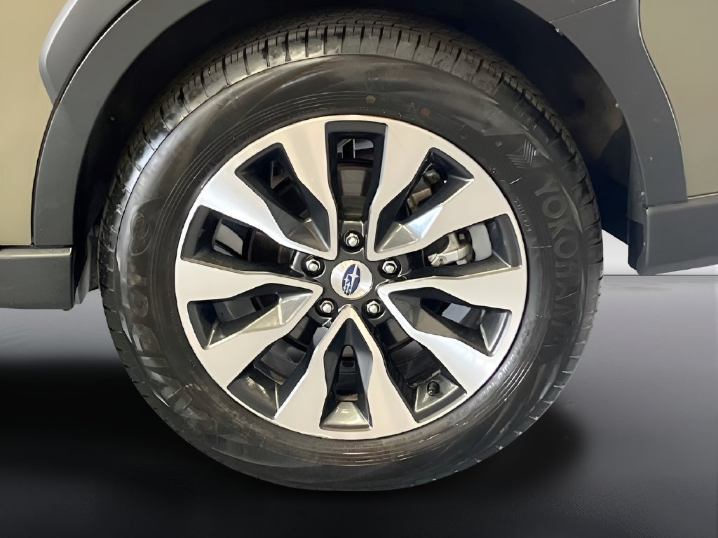 Used 2025 Subaru Outback Limited AWD/4WD image 33