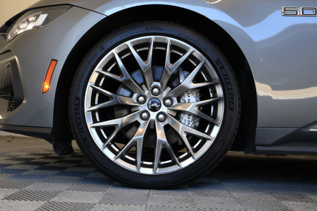Used 2024 Ford Mustang GT Premium RWD image 9
