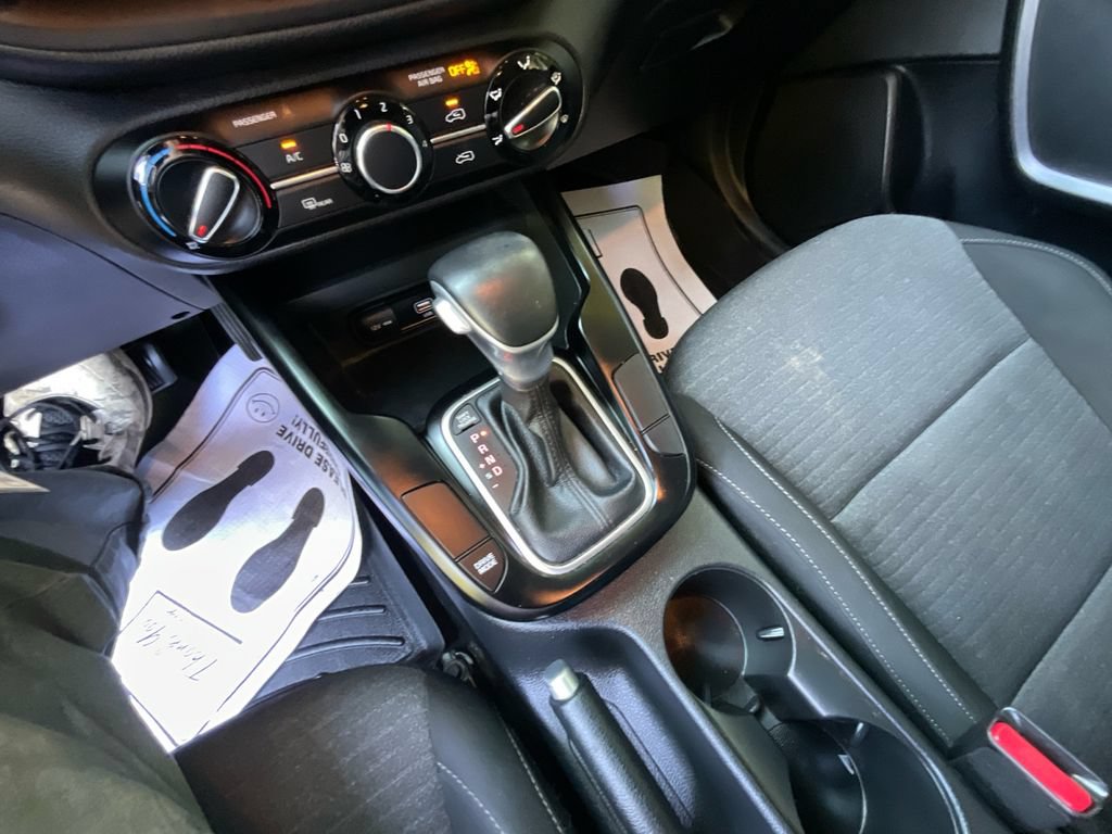 Used 2020 Kia Soul GT-Line FWD image 21