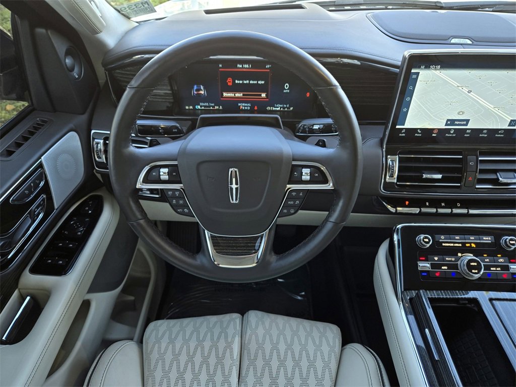 Used 2022 Lincoln Navigator L Black Label image 16