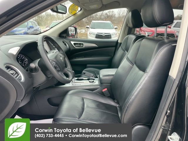 Used 2019 Nissan Pathfinder SL image 17
