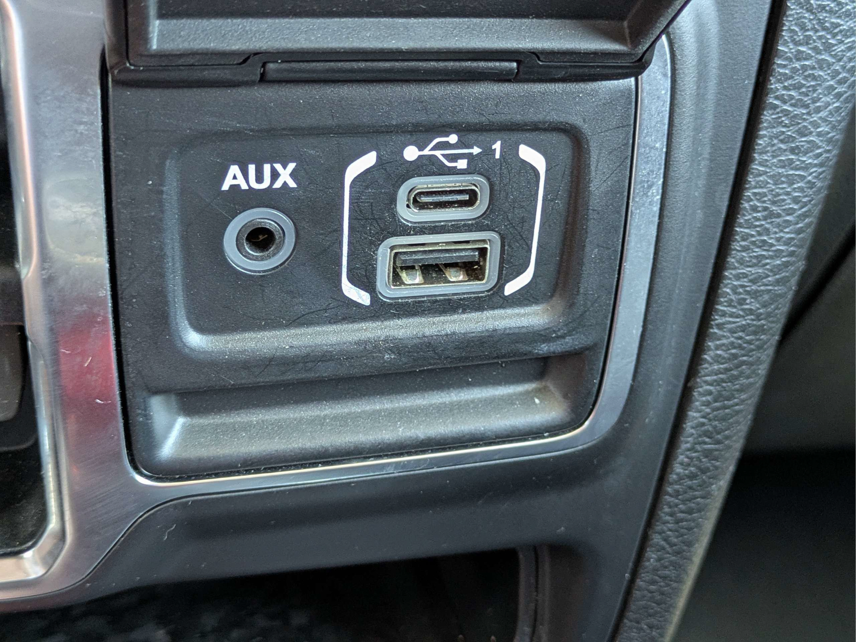 Used 2019 Jeep Wrangler Unlimited Sport S AWD/4WD image 22