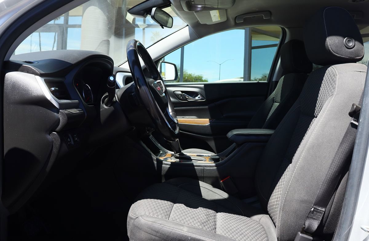 Used 2018 GMC Acadia SLE w/ Driver Alert Package I FWD image 41