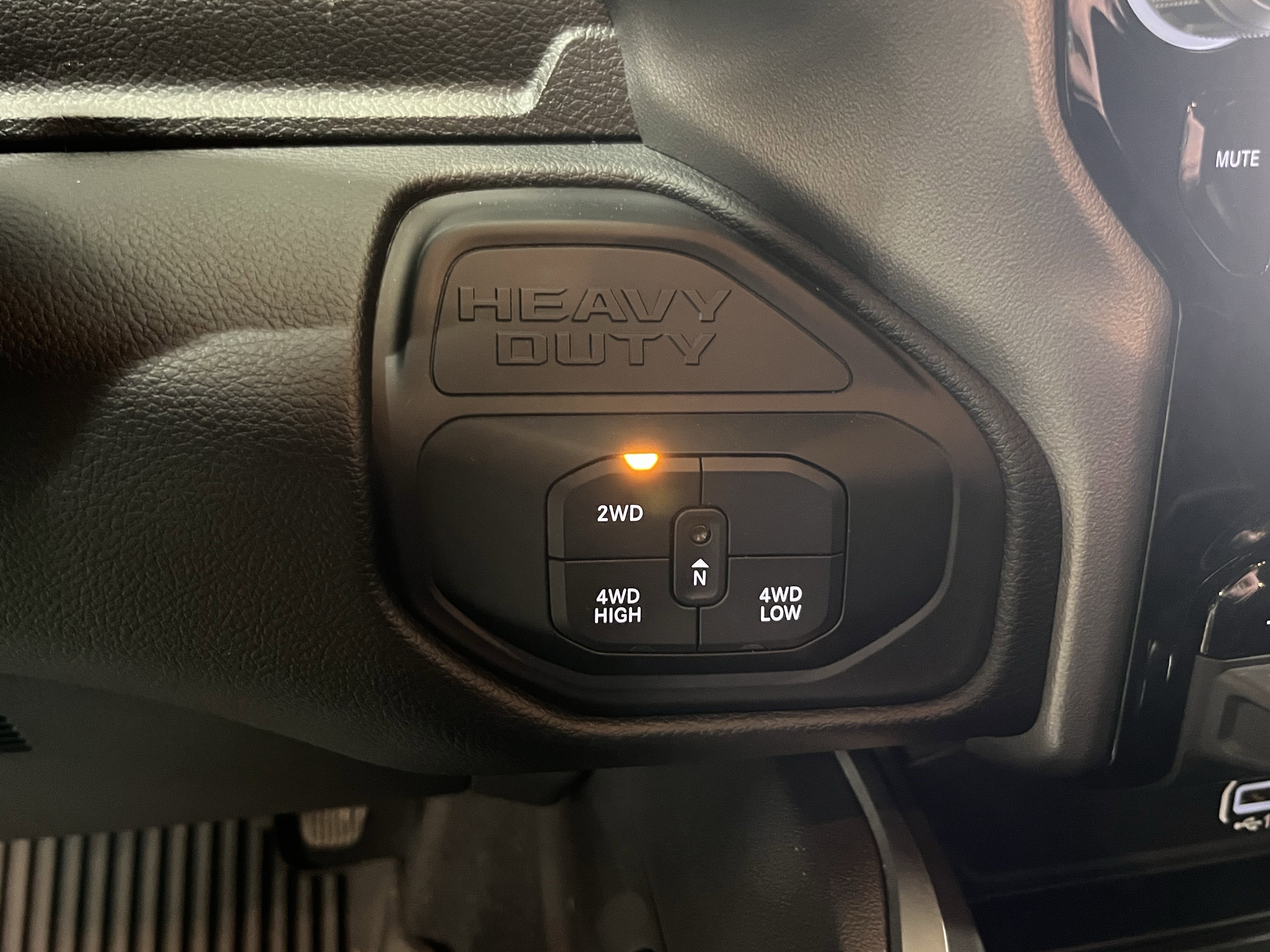 Used 2025 RAM 3500 Big Horn AWD/4WD image 25