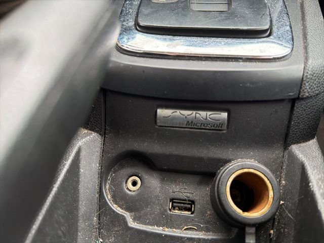 Used 2013 Ford Fiesta SE image 24