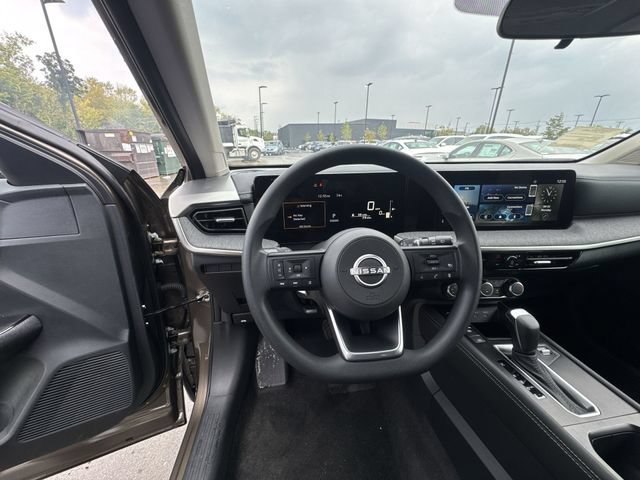 Certified 2025 Nissan Kicks SV w/ SV Premium Package AWD/4WD image 15