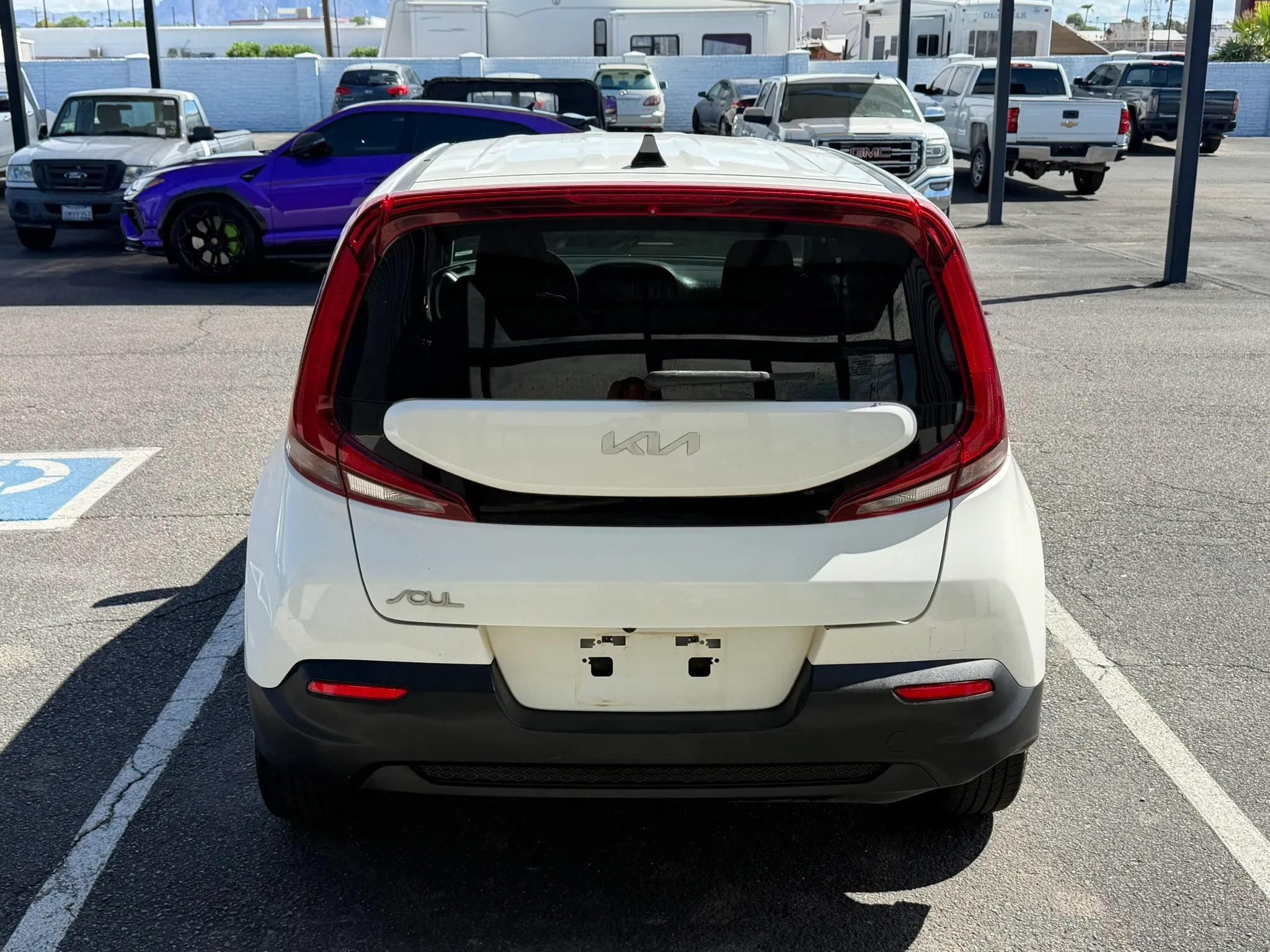Used 2022 Kia Soul LX w/ Technology Package FWD image 8