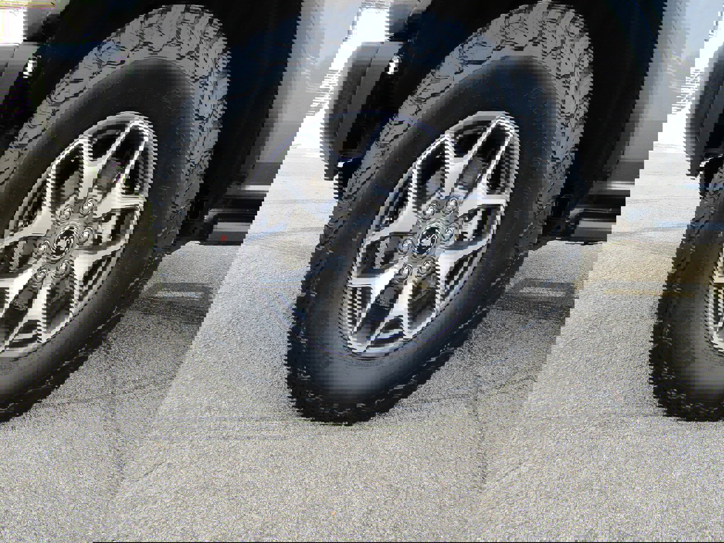 Certified 2023 Ford Bronco Badlands image 9