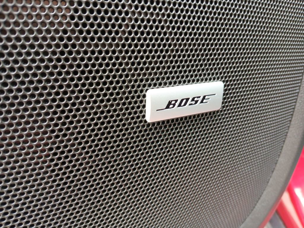 Used 2023 Chevrolet Traverse RS image 25