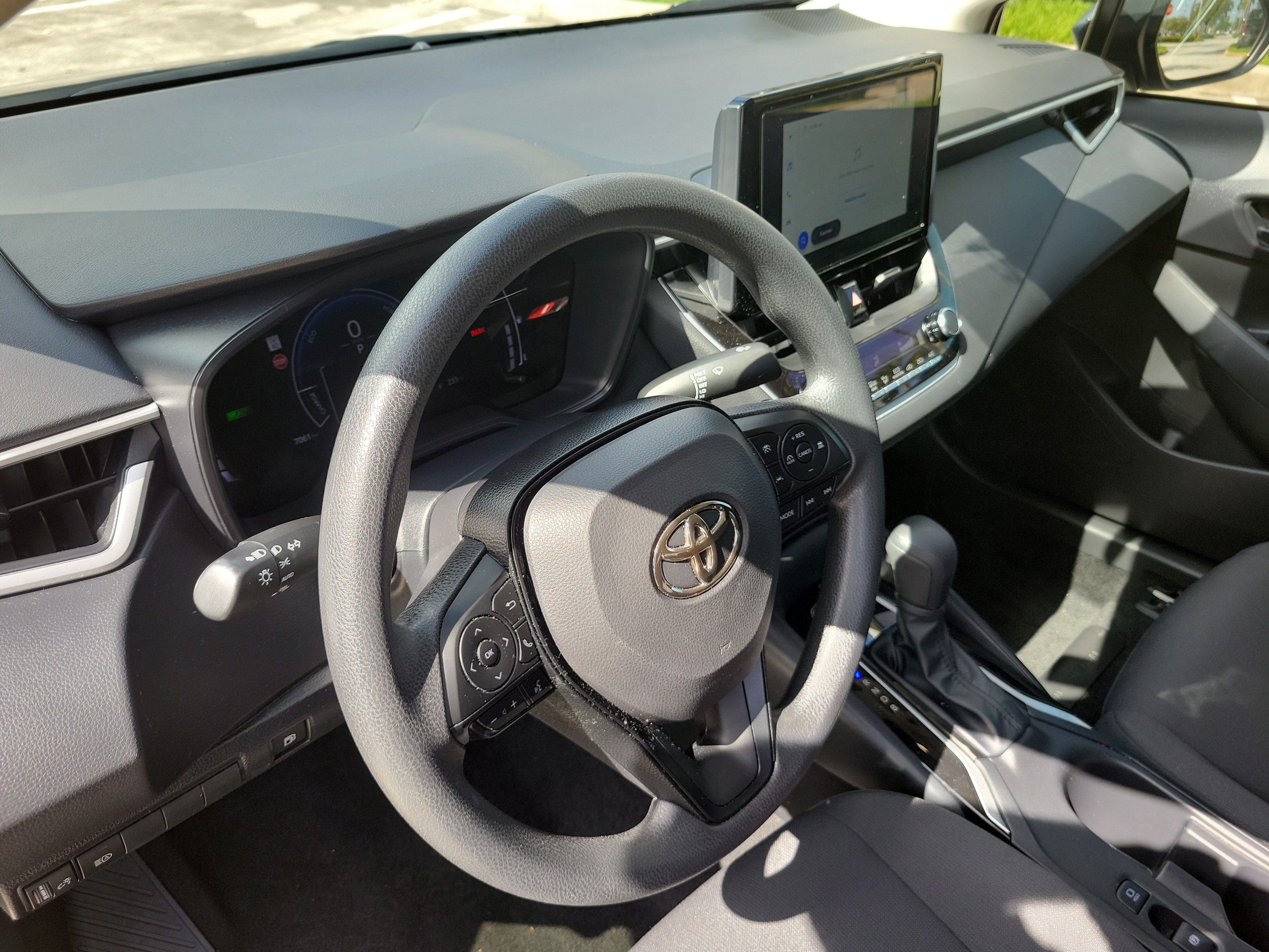 Certified 2026 Toyota Corolla LE FWD image 23