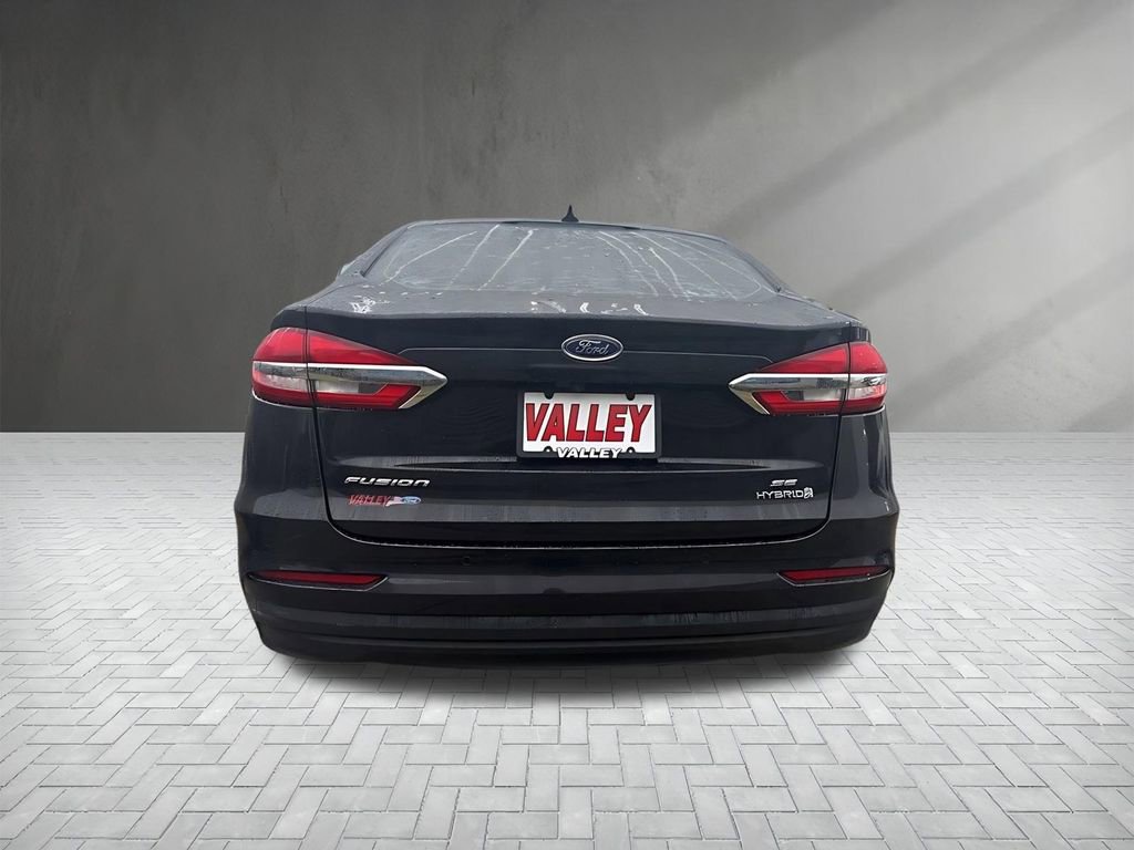Certified 2019 Ford Fusion SE image 6