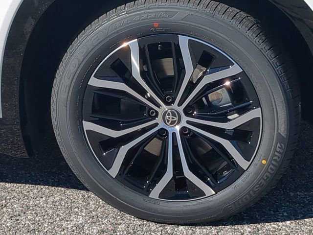 New 2026 Toyota Crown Signia AWD/4WD image 11