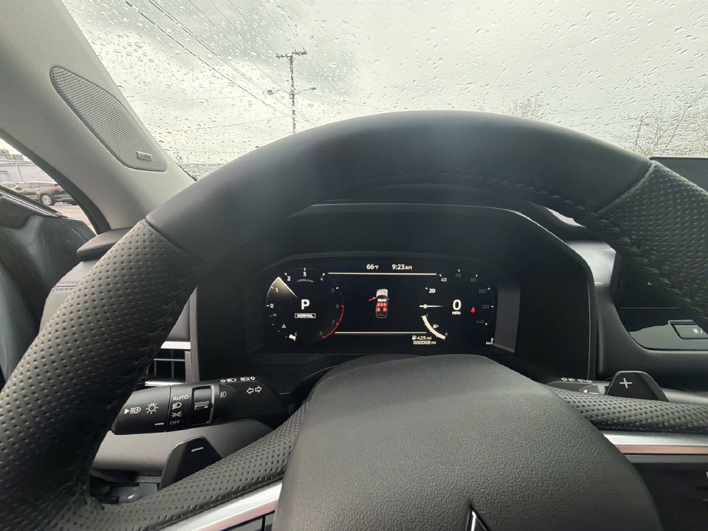 New 2026 Mitsubishi Outlander SEL FWD image 15