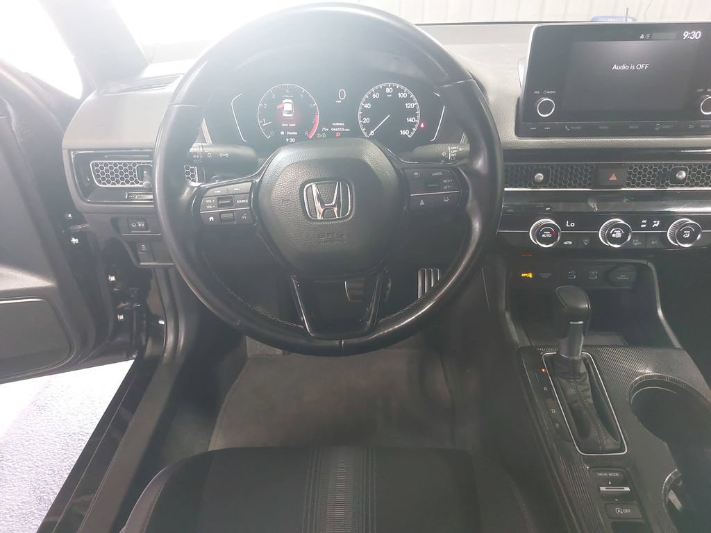 Used 2025 Honda Civic Sport image 15