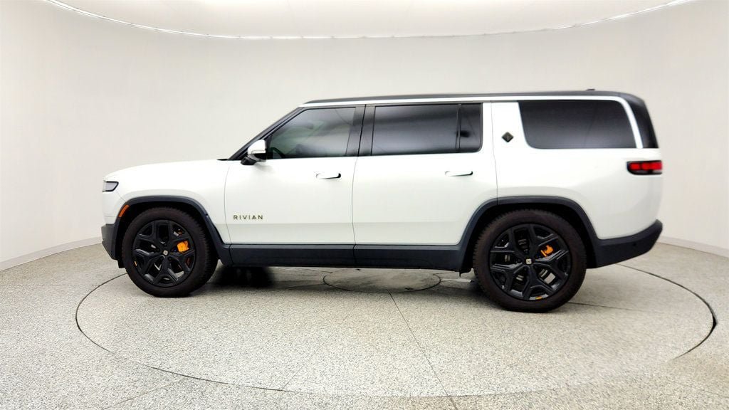 Used 2024 Rivian R1S Adventure AWD/4WD image 8