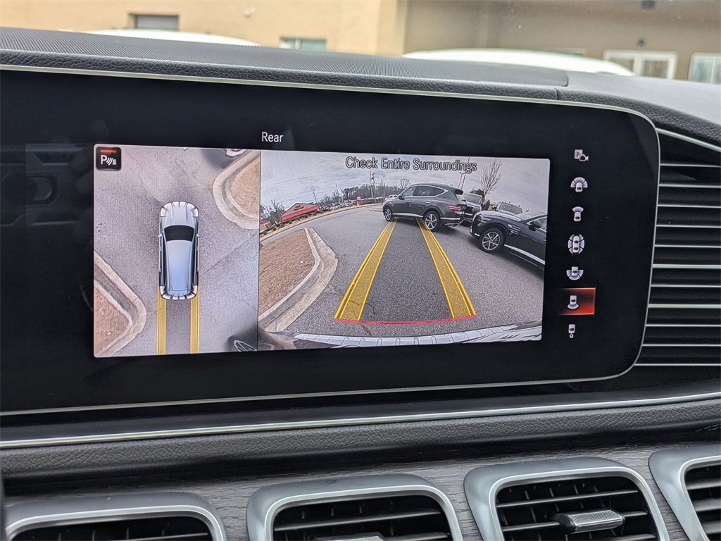 Used 2021 Mercedes-Benz GLS 580 4MATIC image 21