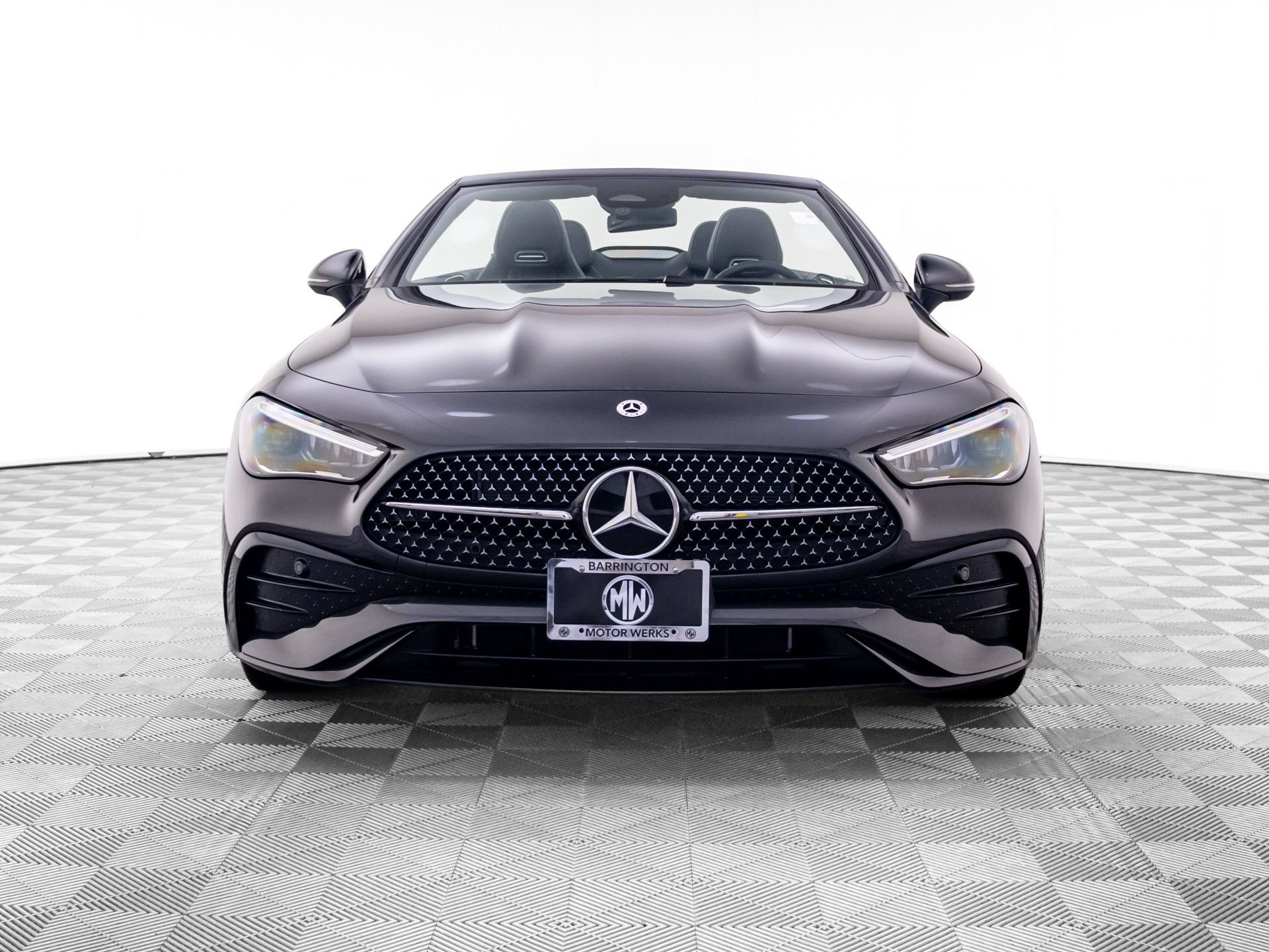 Used 2025 Mercedes-Benz CLE 300 4MATIC Cabriolet w/ Night Package image 9