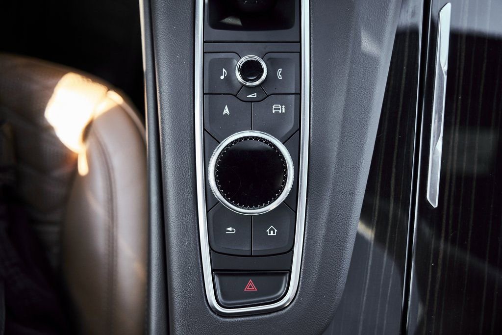 Used 2023 Cadillac Escalade ESV Sport w/ LPO, ONYX Package image 73