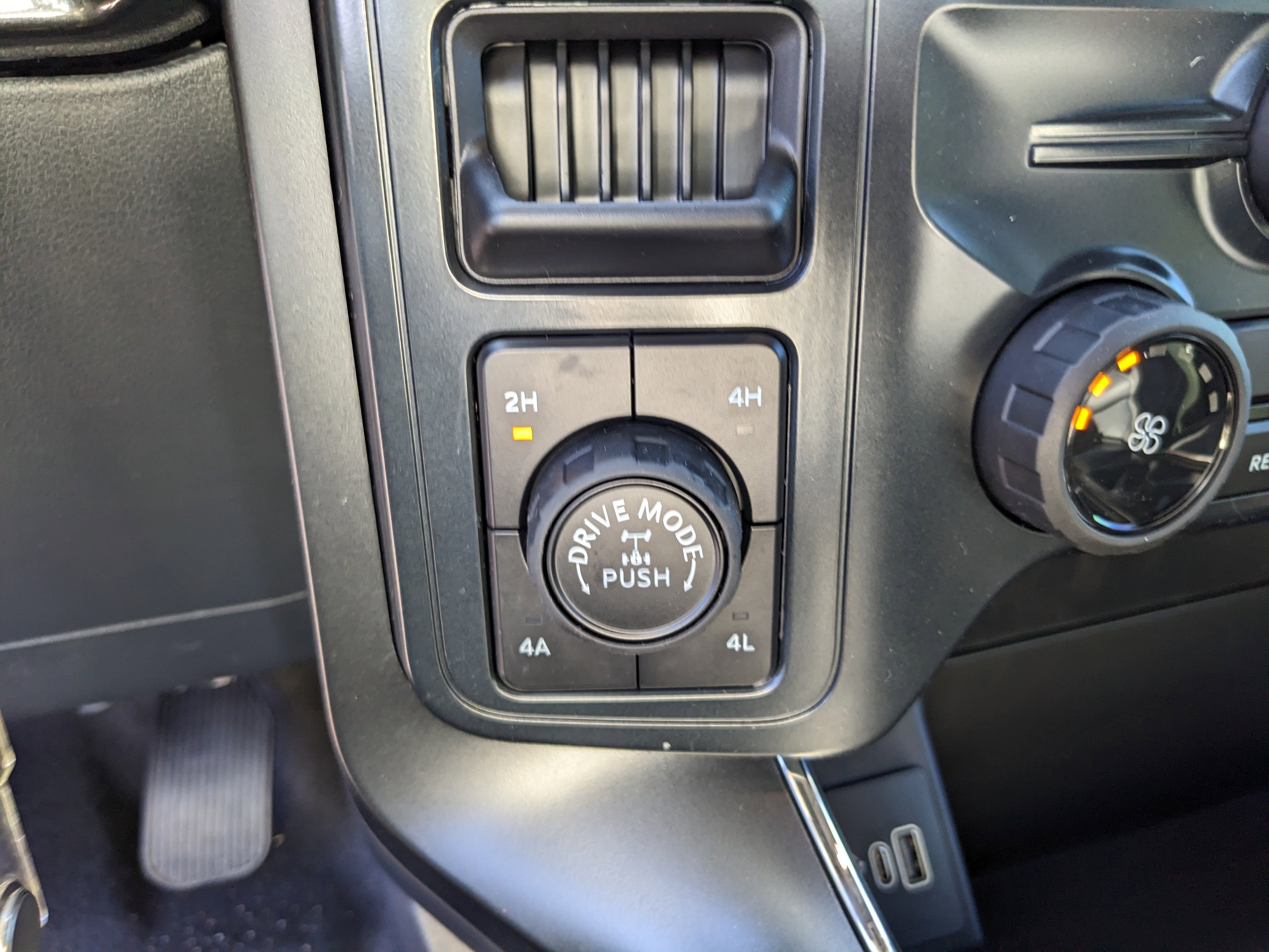 New 2025 Ford F150 STX w/ LOBO Package image 18