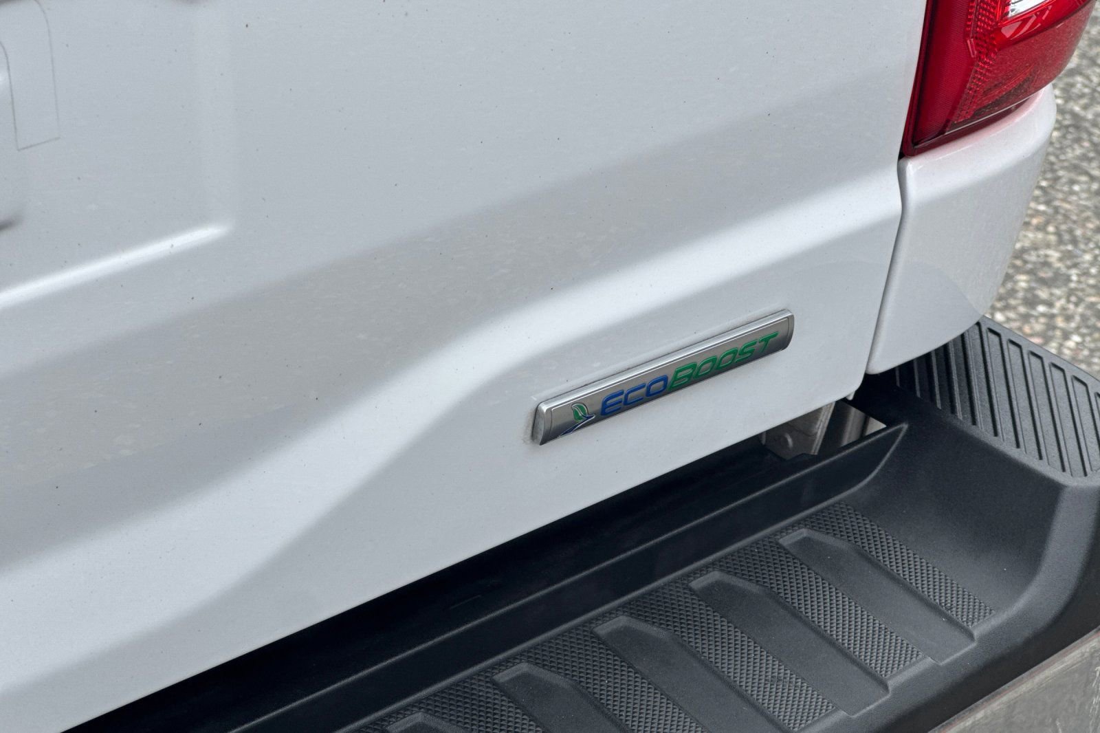 Certified 2021 Ford F150 Lariat w/ Equipment Group 502A High image 28