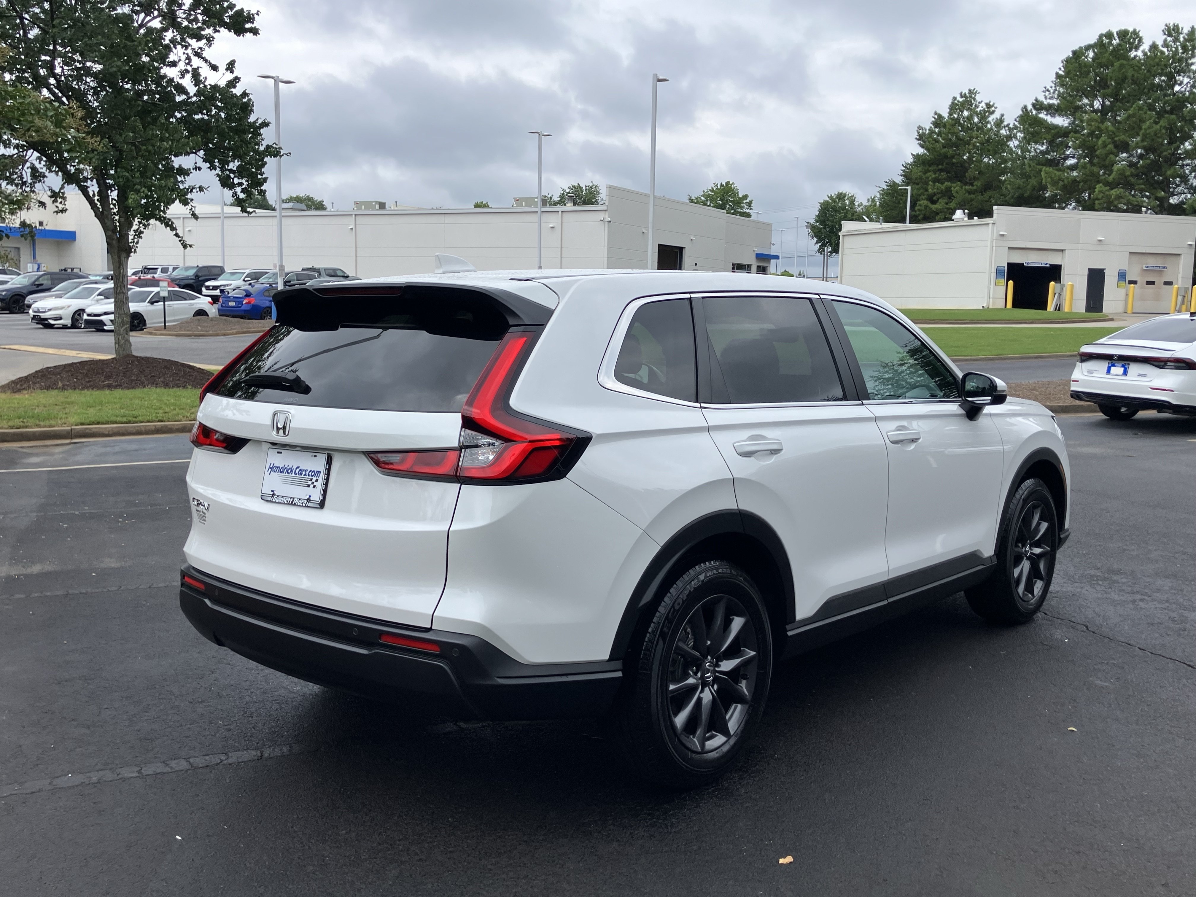 Used 2026 Honda CR-V EX-L image 10