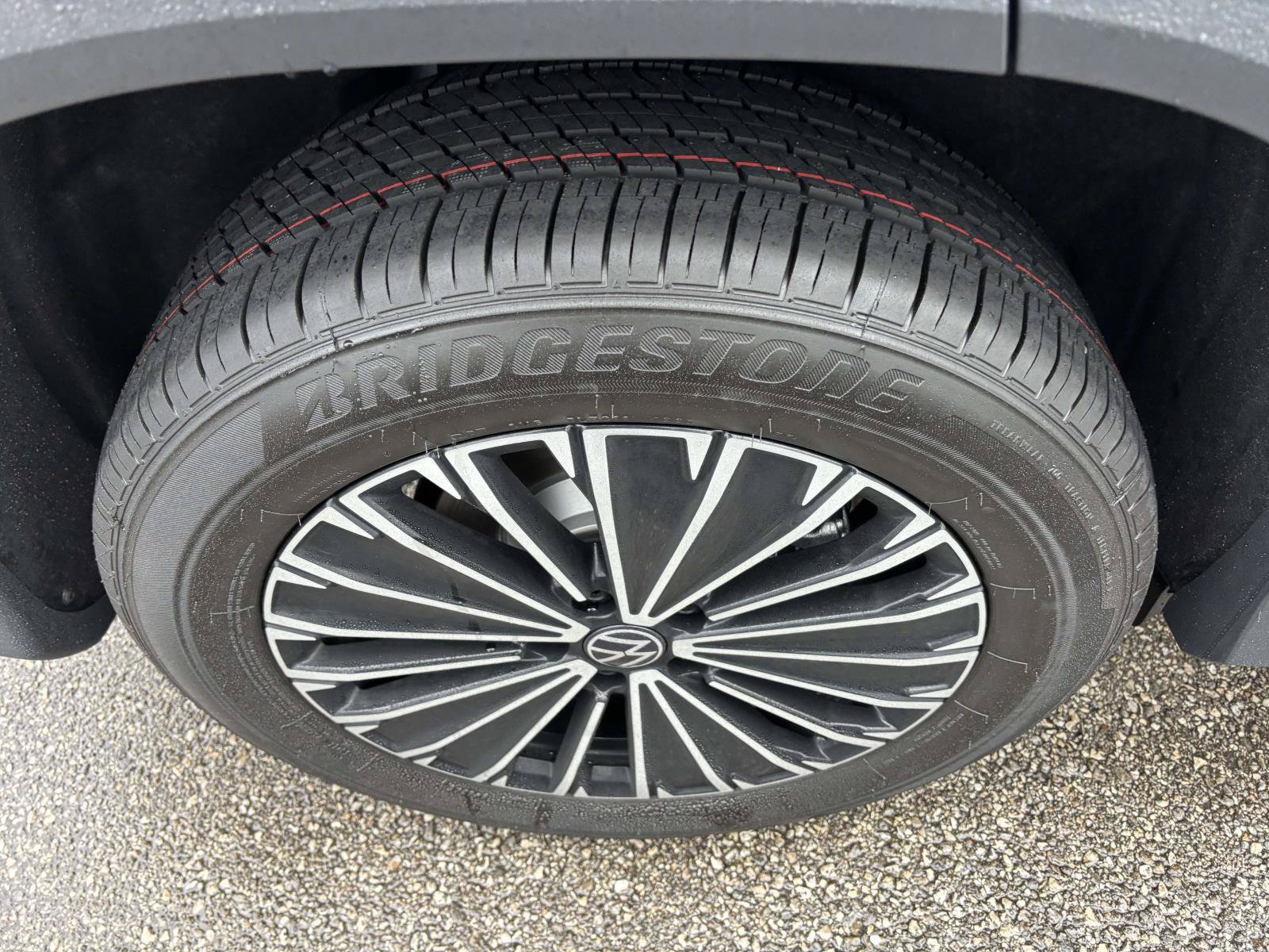 New 2026 Volkswagen Tiguan S AWD/4WD image 10