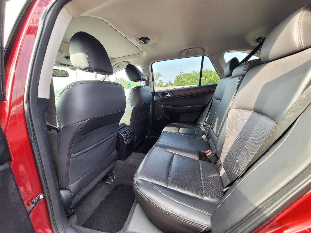 Used 2015 Subaru Outback 2.5i Limited image 10