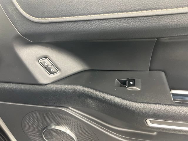 Used 2024 Ford Expedition Max XLT AWD/4WD image 28