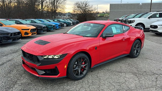 New 2026 Ford Mustang Dark Horse image 2