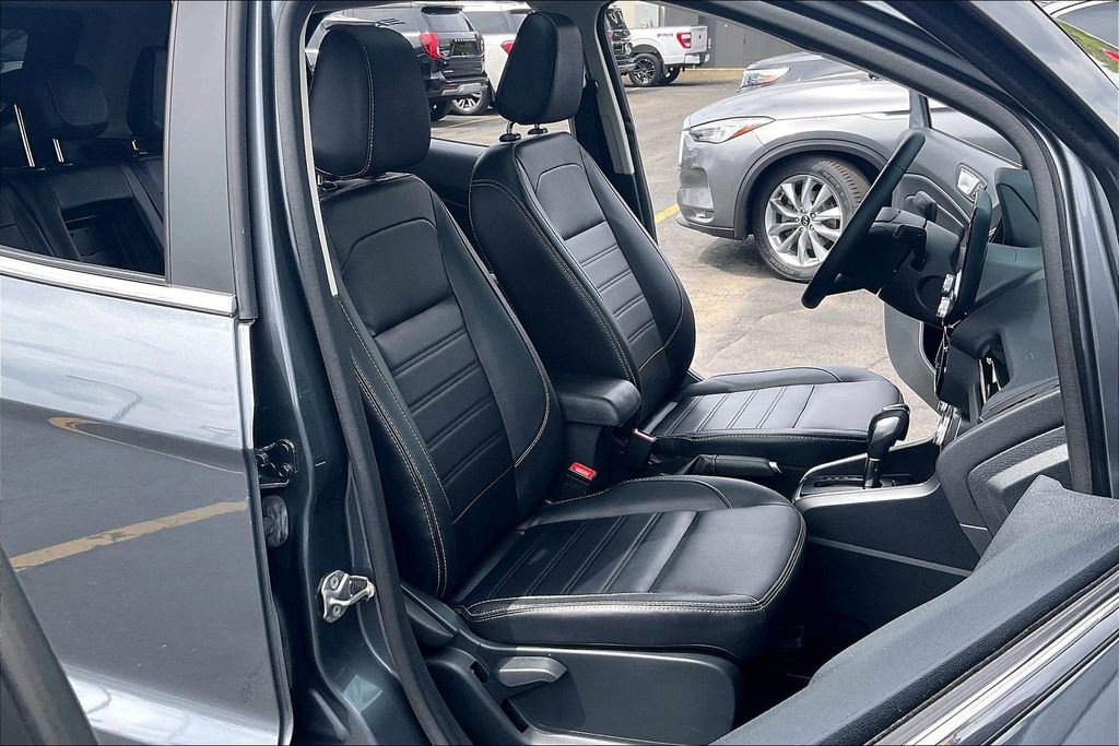 Used 2022 Ford EcoSport Titanium AWD/4WD image 6