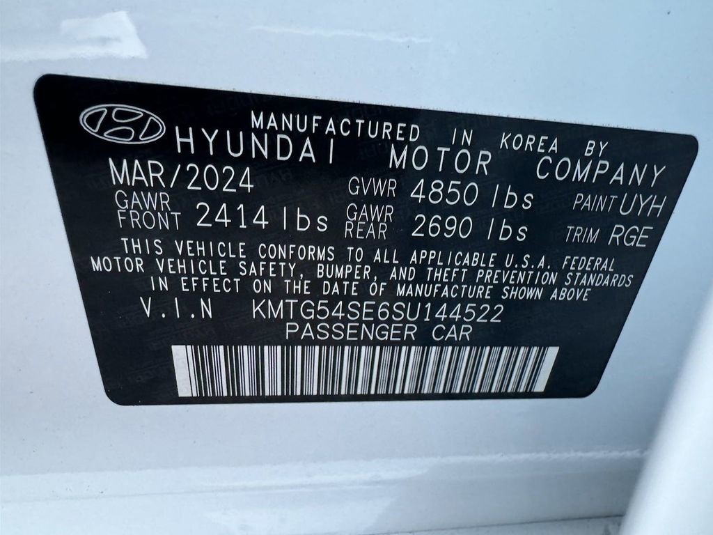 New 2025 Genesis G70 3.3T Advanced w/ Sport Prestige Package image 33