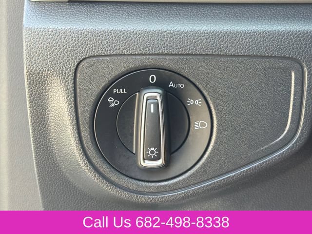 Used 2023 Volkswagen Atlas Cross Sport SEL AWD/4WD image 24