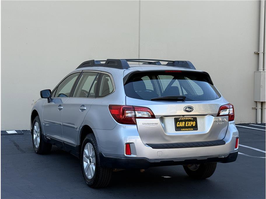 Used 2017 Subaru Outback 2.5i image 22