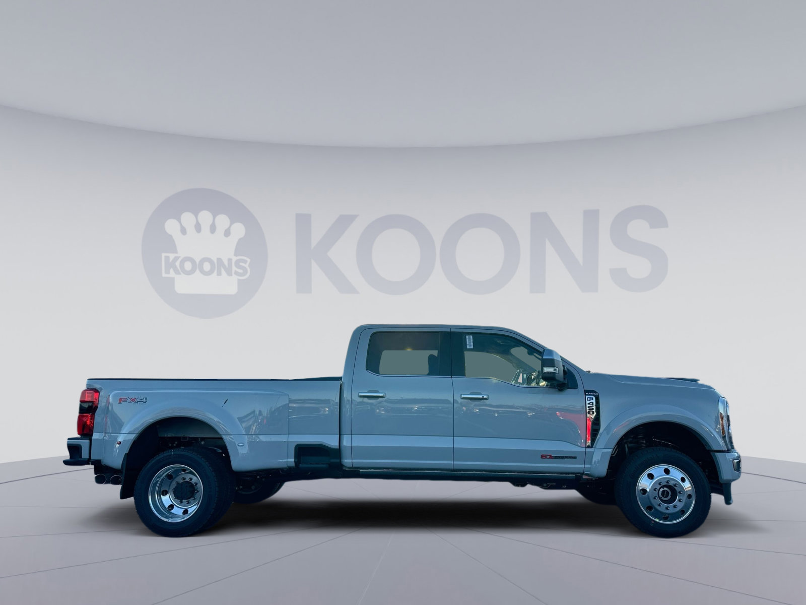 New 2026 Ford F450 Platinum w/ Platinum Plus Package image 8