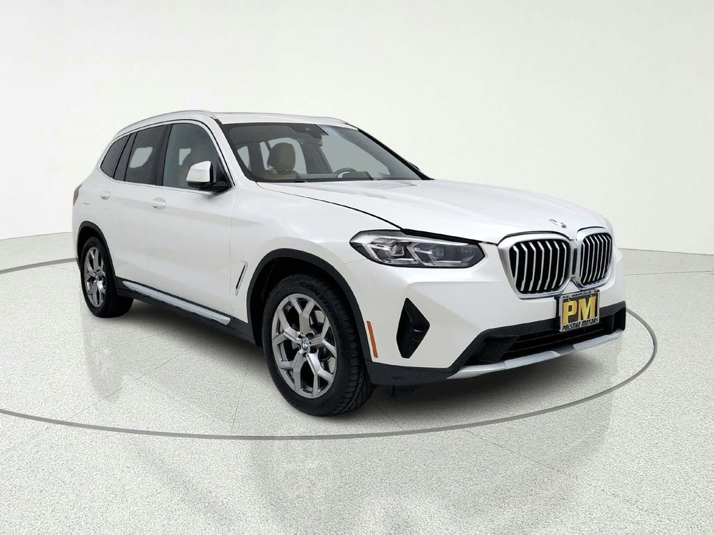 Used 2022 BMW X3 xDrive30i w/ Premium Package 2 AWD/4WD image 1