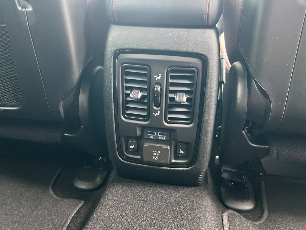Used 2025 Dodge Durango R/T AWD/4WD image 18